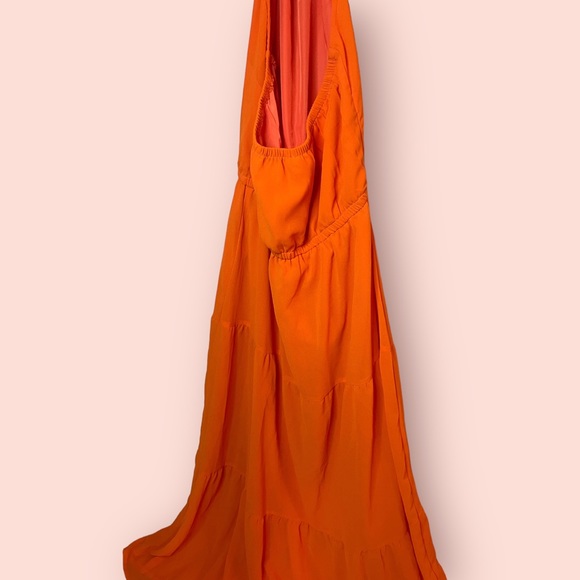 Pretty Garden Halter Neck Long Dress - Picture 11 of 16